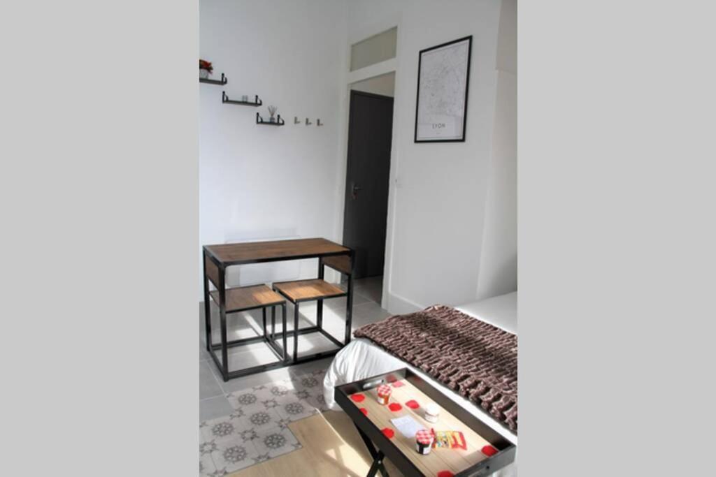 L'Escapade De Lyon, Charpennes, Jacuzzi Et Emplacement Ideal Apartment Villeurbanne Exterior foto